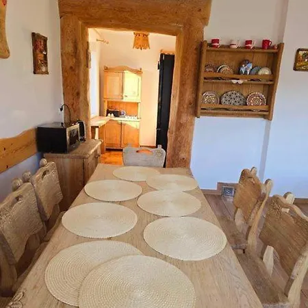 Сasa de vacaciones Dom Na Cienkowie